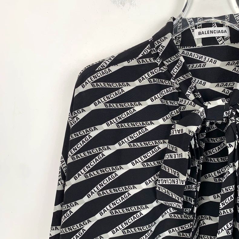 Balenciaga Balenciaga size 34 Black monogrammed striped mulberry silk Size US XXS / EU 40 - 3 Thumbnail