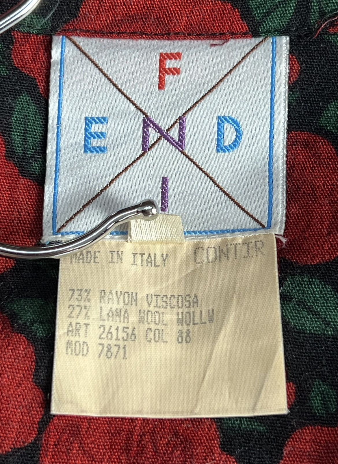 Fendi 70s Vintage Fendi Open Collar Shirt Size M / US 6-8 / IT 42-44 - 10 Thumbnail