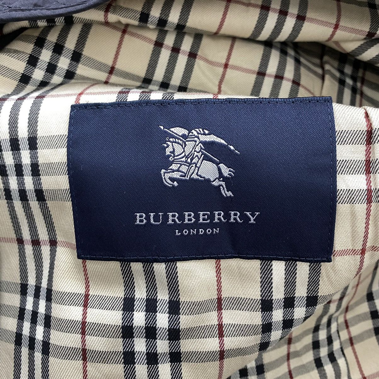 Burberry Vintage BURBERRYS Nova Check Tartan Plain Quilted Black Size US M / EU 48-50 / 2 - 6 Thumbnail