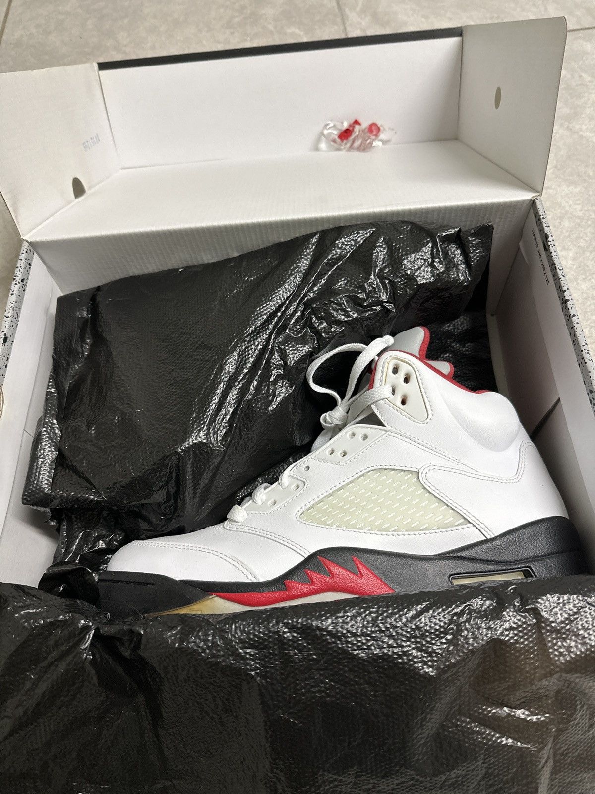 air jordan 5 fire red retro og white