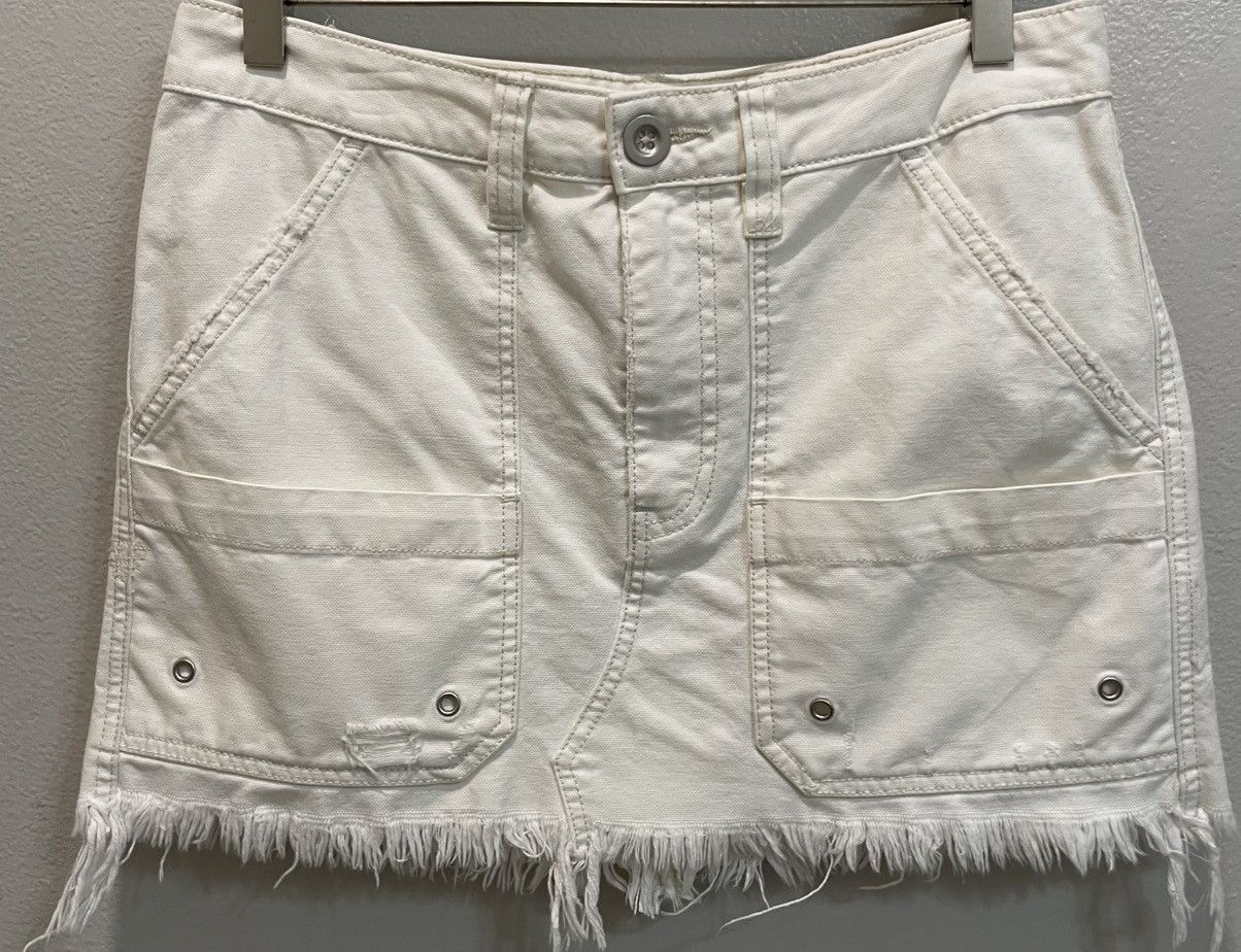 Free People Free People Raw Hem White Mini Skirt Size 27" / US 4 / IT 40 - 1 Thumbnail
