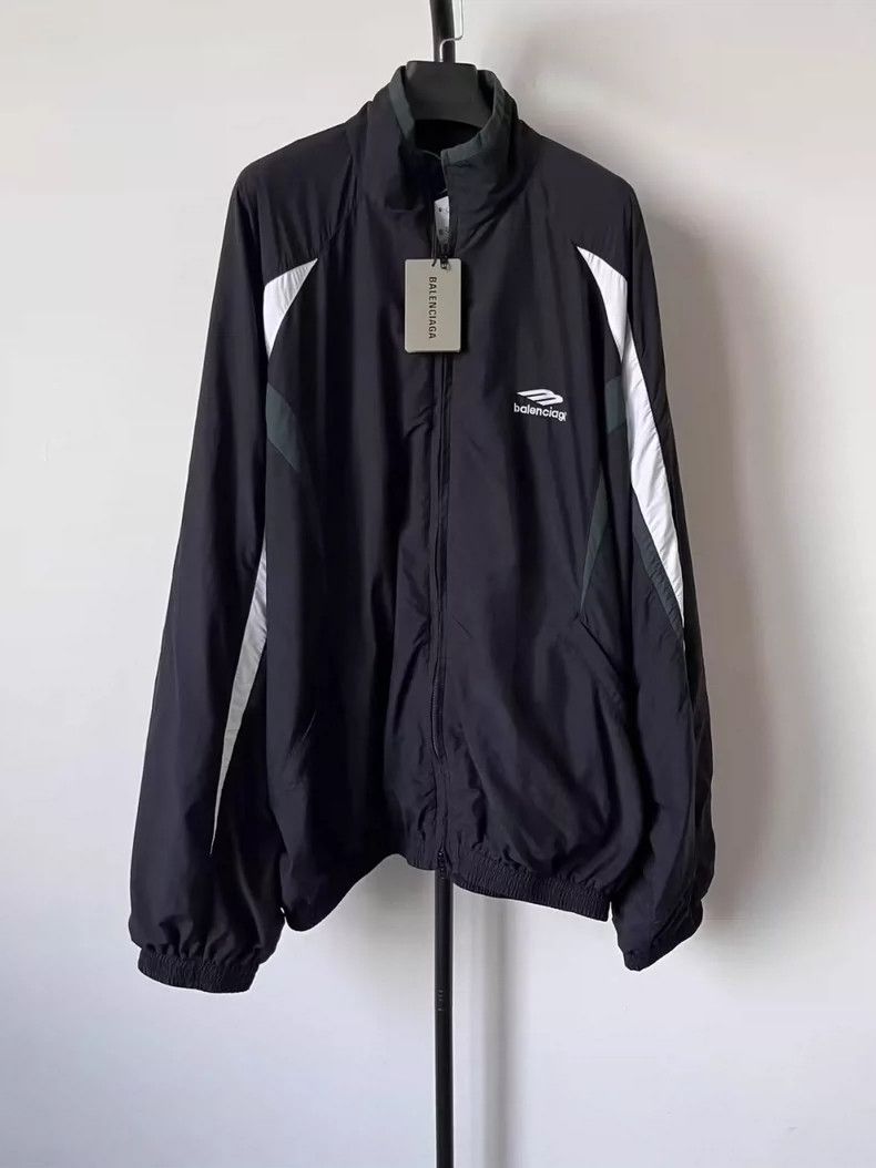 Balenciaga Balenciaga Sunscreen long-sleeved jacket with standing col Size US L / EU 52-54 / 3 - 1 Thumbnail