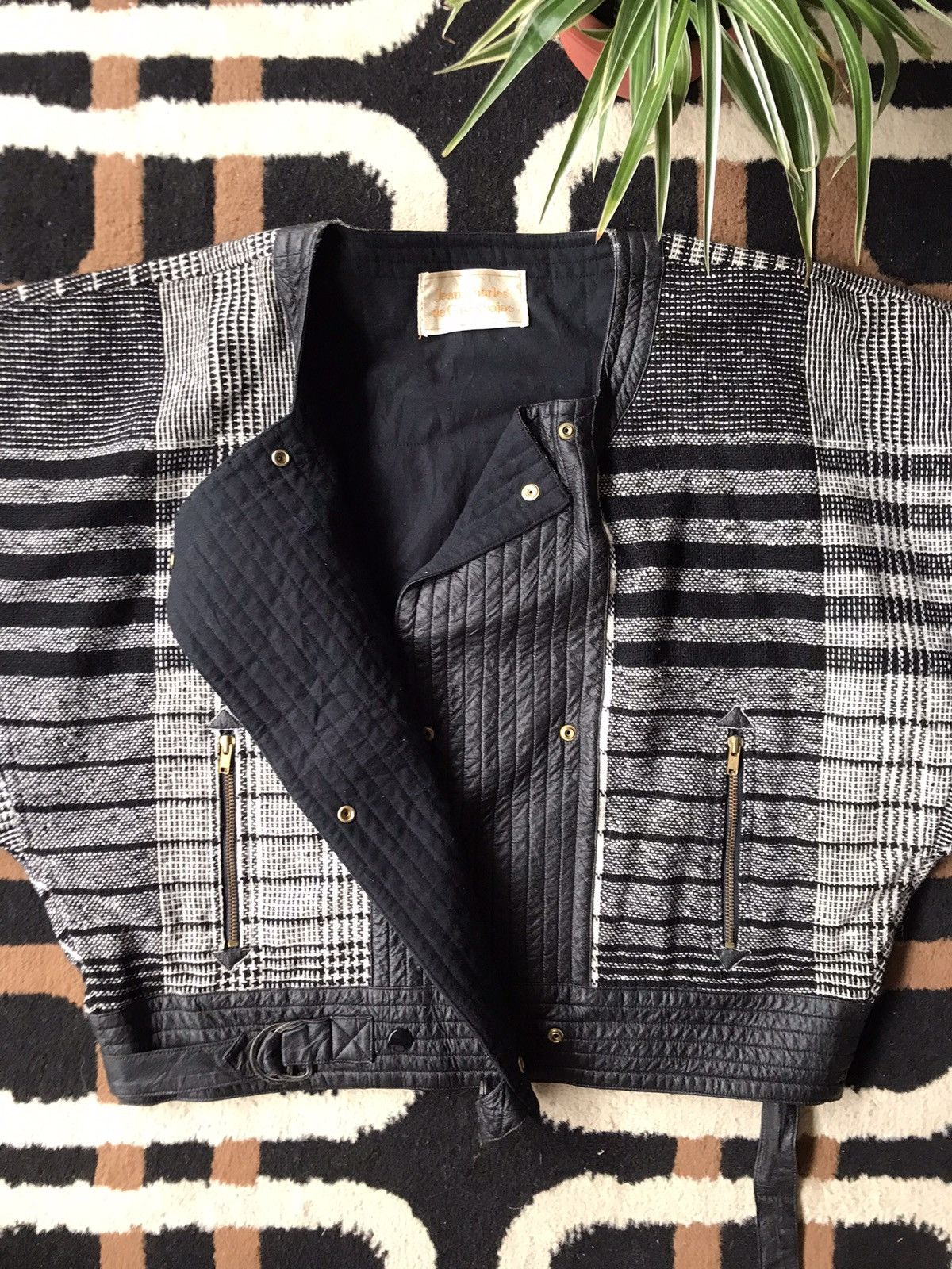 Jean Charles De Castelbajac VTG Jeans Charles De Castelbajac Boxy Leather Jacket Size M / US 6-8 / IT 42-44 - 10 Thumbnail
