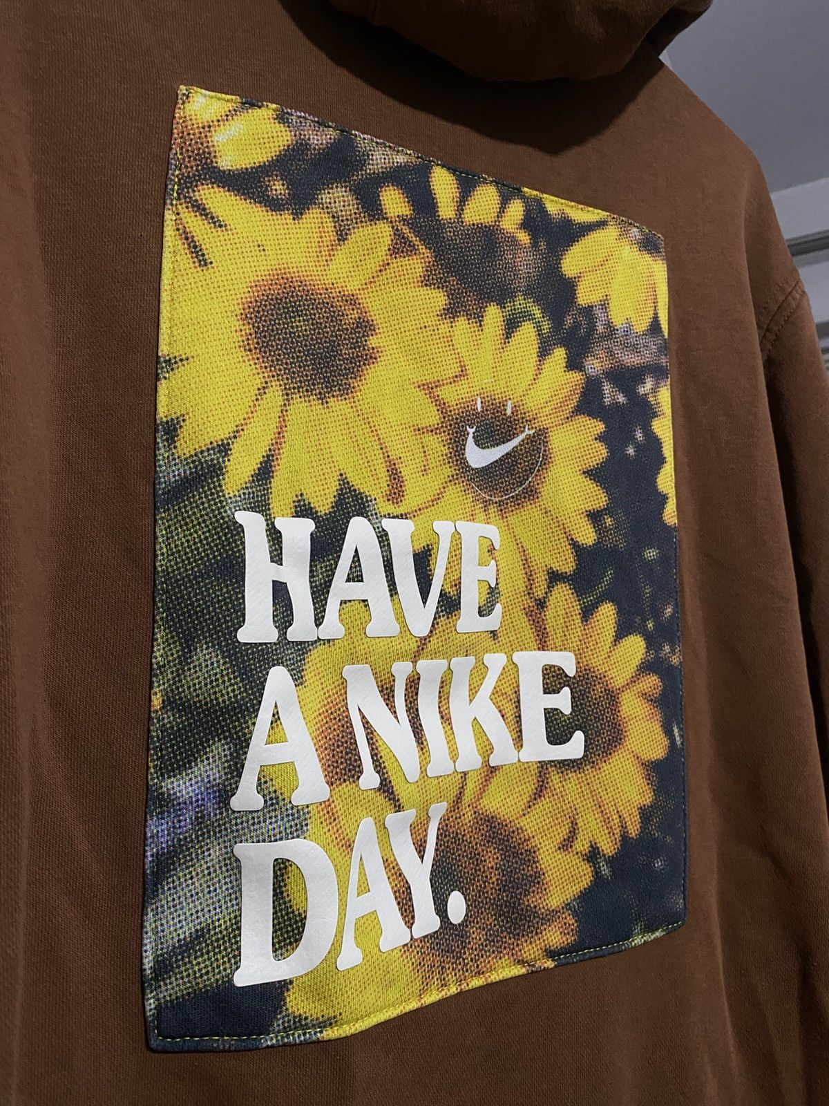 Nike Nike French Terry Hoodie Have a Nike Day M Pecan y2k Size US M / EU 48-50 / 2 - 11 Thumbnail