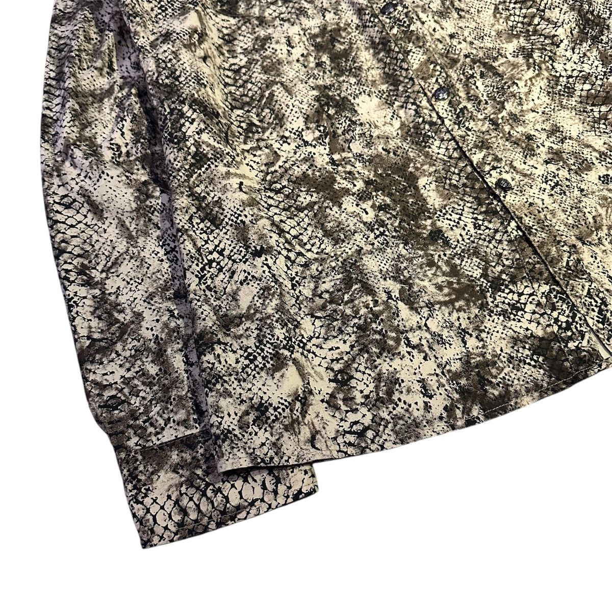 If Six Was Nine × Japanese Brand × Le Grande Bleu (L.G.B.) Semantic Design Snake Skin Print Shirt Ifsixwasnine Style Size US L / EU 52-54 / 3 - 6 Thumbnail
