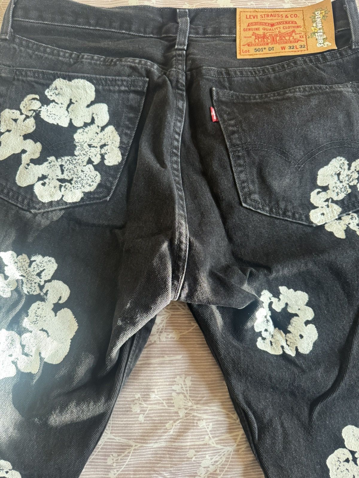 DENIM TEARS × Levi