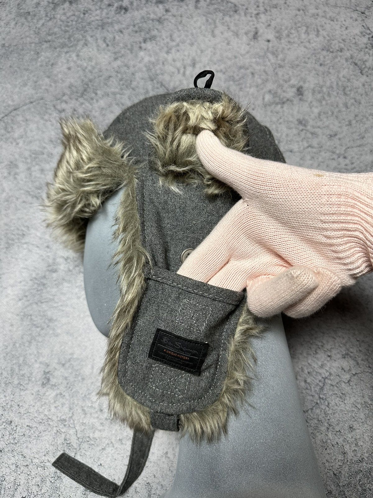 Ben Sherman Ben Sherman Y2K Fuzzy Ushanka Beanie Hat Mohair Faux Fur Size ONE SIZE - 9 Thumbnail
