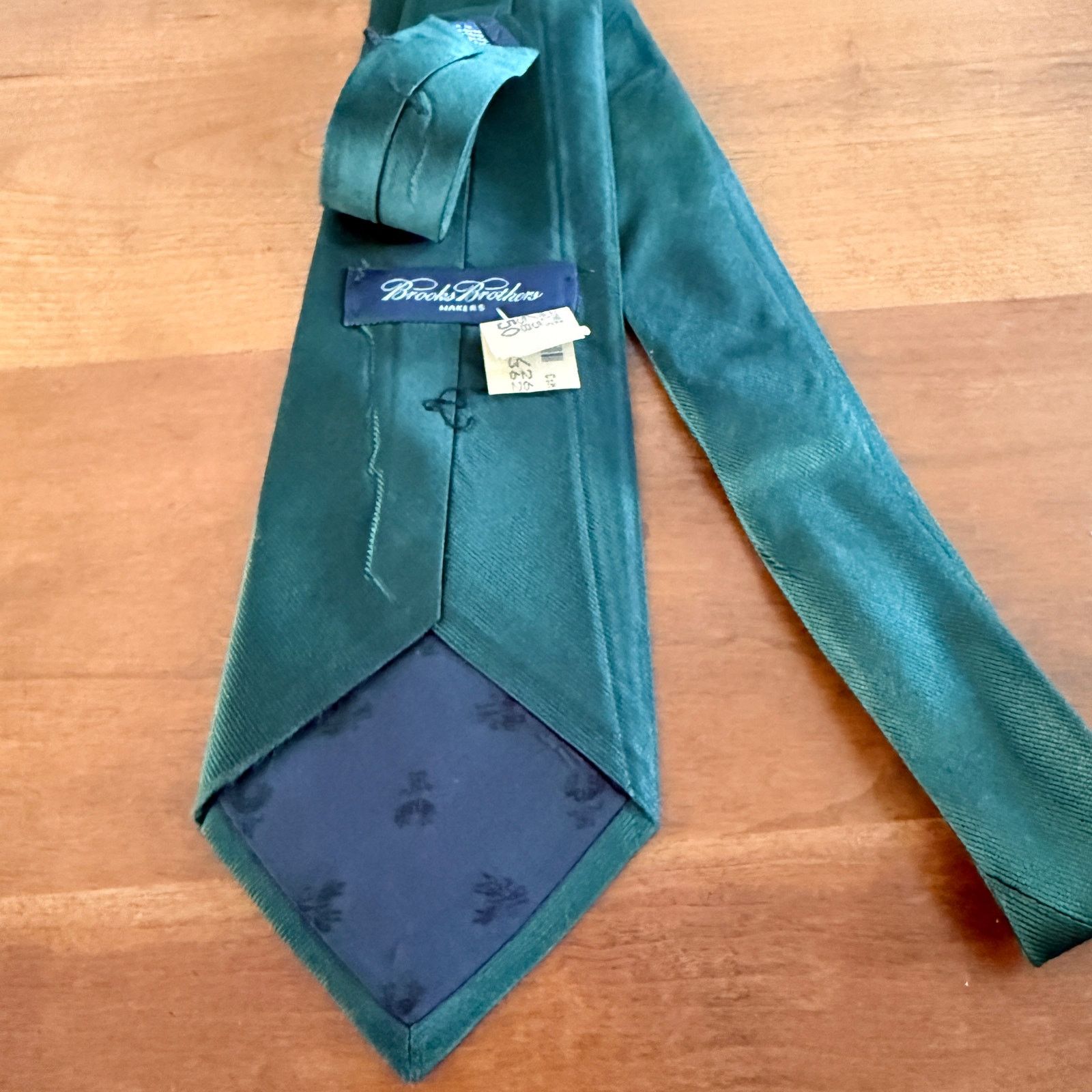 Other Brooks Brothers Makers Green Silk Tie England USA Size ONE SIZE - 3 Thumbnail