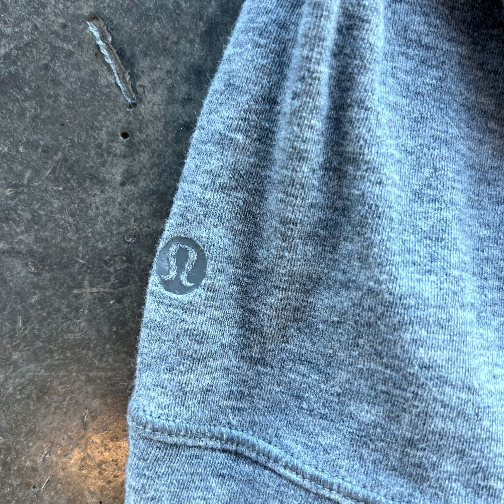 Lululemon VINTAGE Lululemon Heather Grey Cowl Turtle Neck Longsleeve Shirt 6 Womens Size M / US 6-8 / IT 42-44 - 5 Thumbnail
