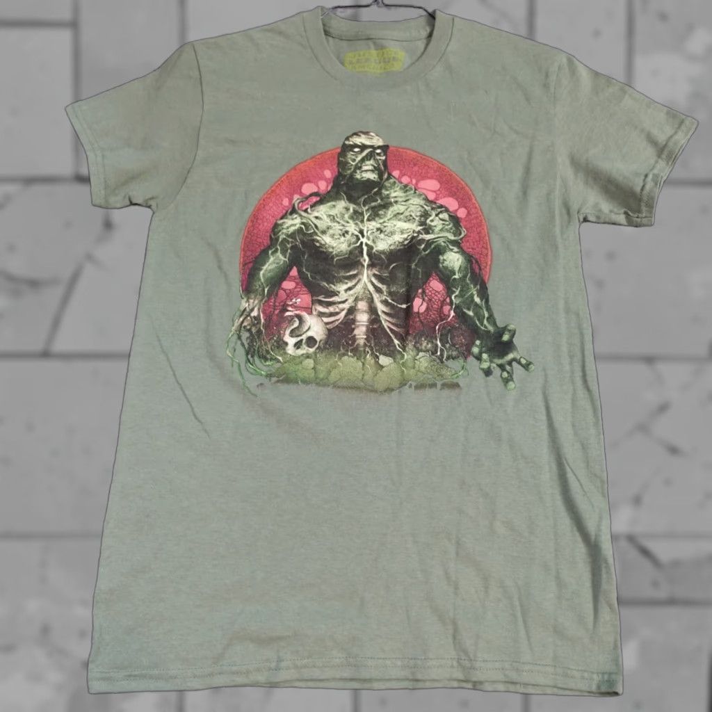 Vintage Loot Crate The Swamp Thing Shirt Green JLA Exclusive Small Short Sleeve Crew Neck Mens S Cotton Jersey T-Shirt Size US S / EU 44-46 / 1 - 1 Thumbnail