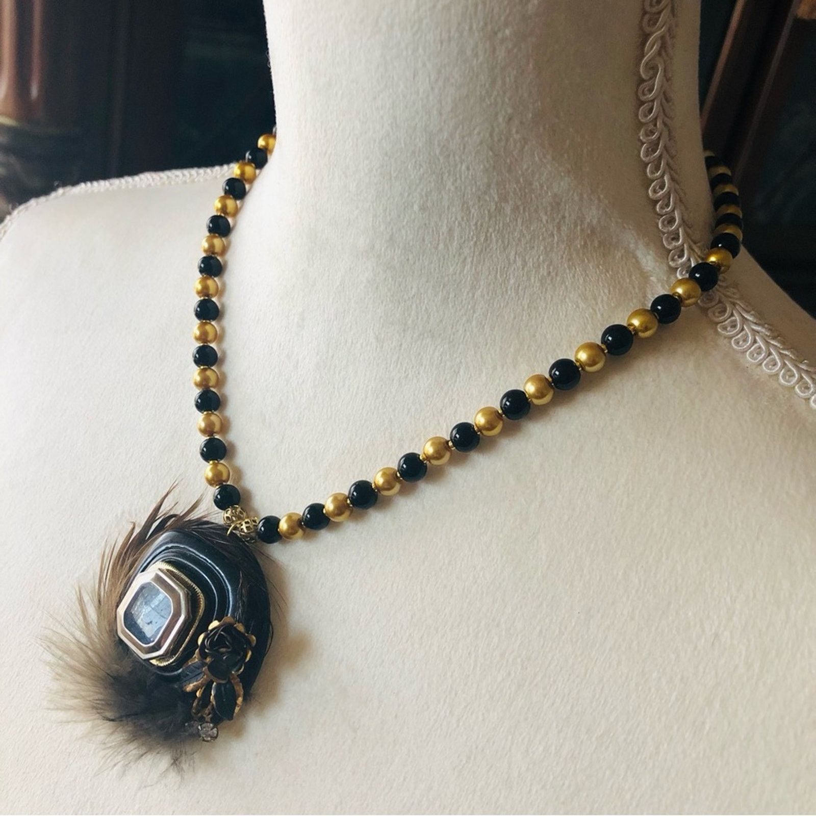 Handmade Handcrafted repurpose enamel feather crystal Pearl necklace Size ONE SIZE - 4 Thumbnail