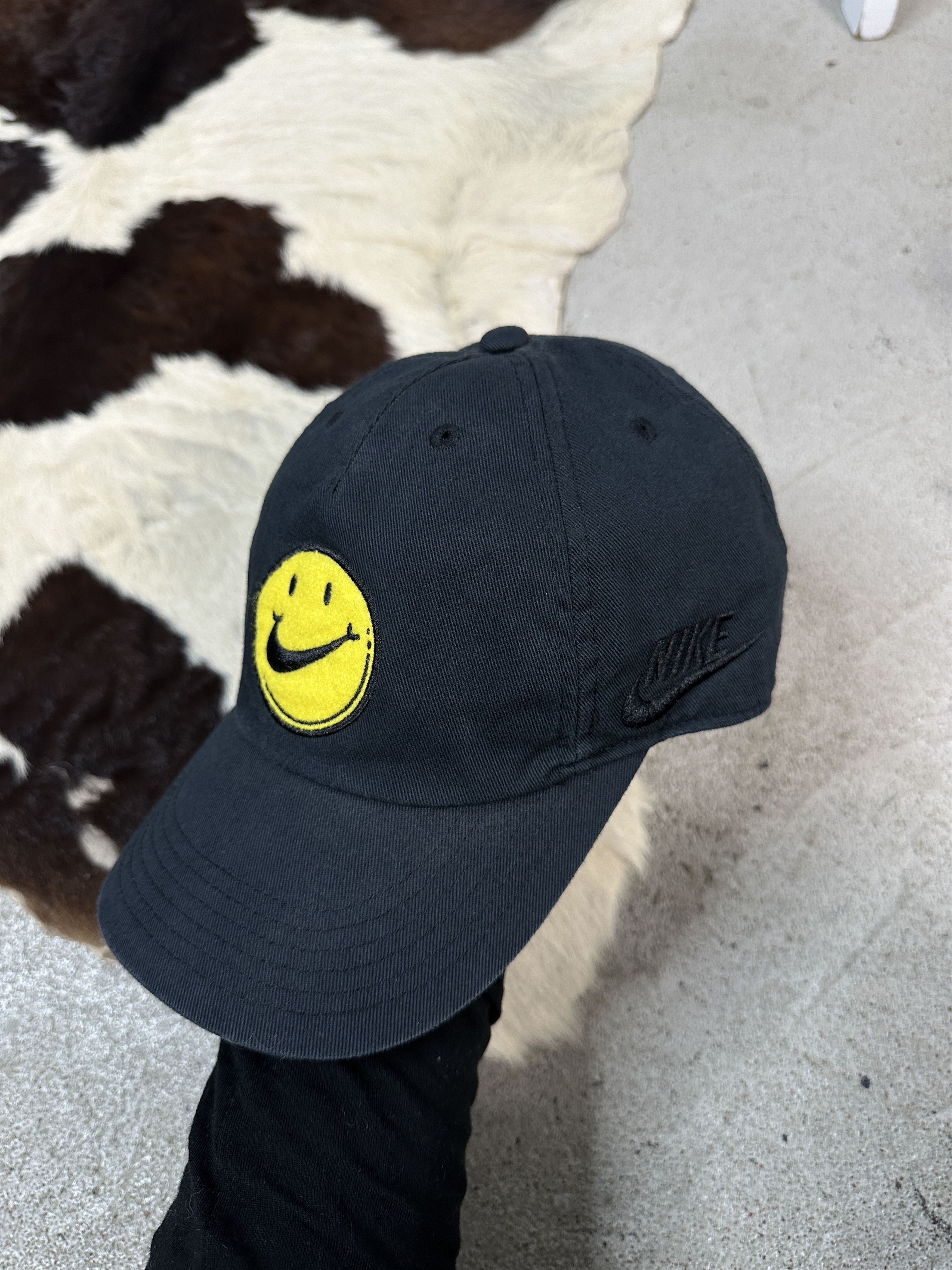 Nike × Vintage Vintage Y2K Sportswear Streetwear Casual Nike Hat Size ONE SIZE - 1 Thumbnail
