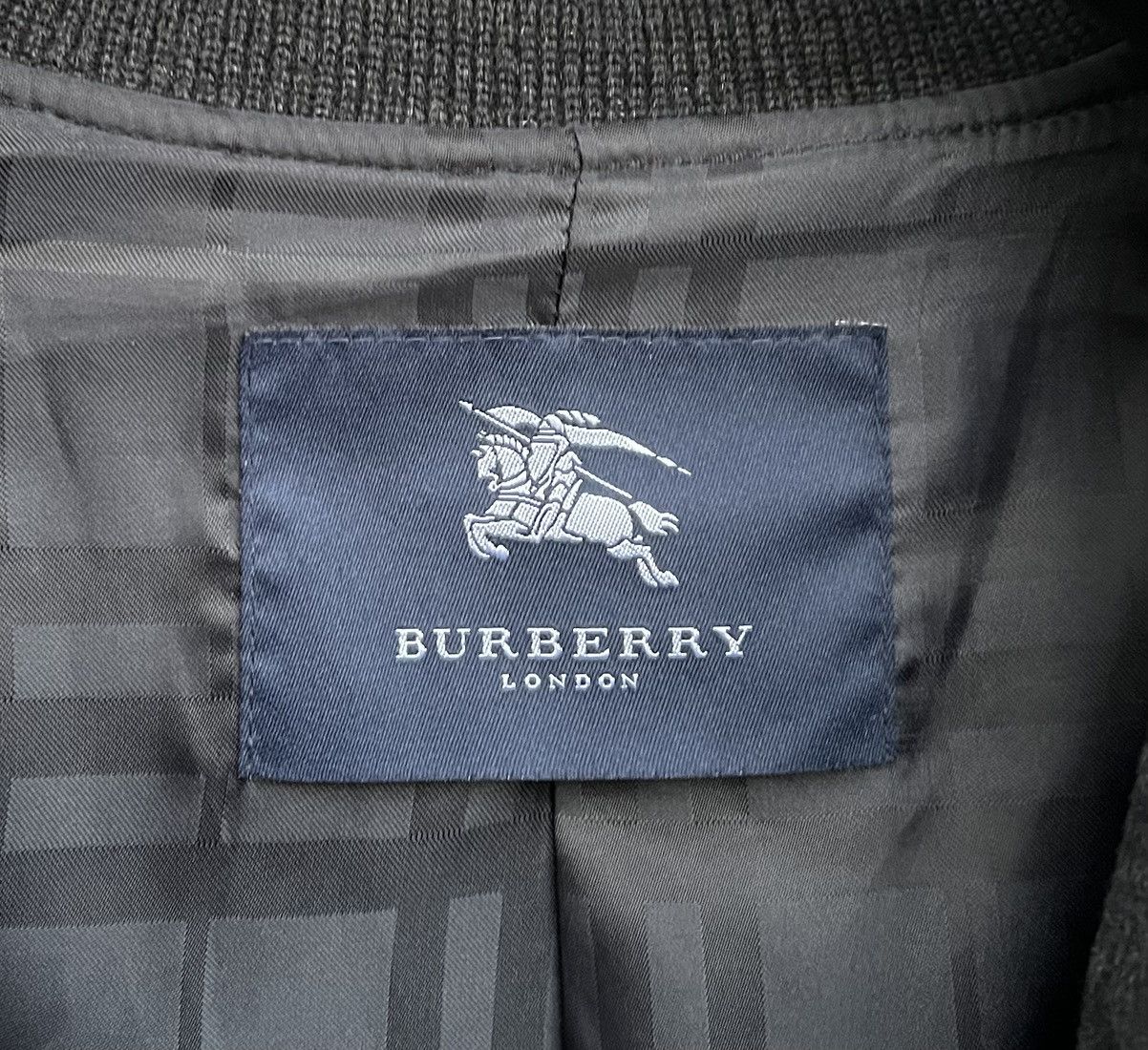 Burberry × Vintage Burberry Wool Gray Jacket Knit Sleeve Coat Size US L / EU 52-54 / 3 - 9 Thumbnail