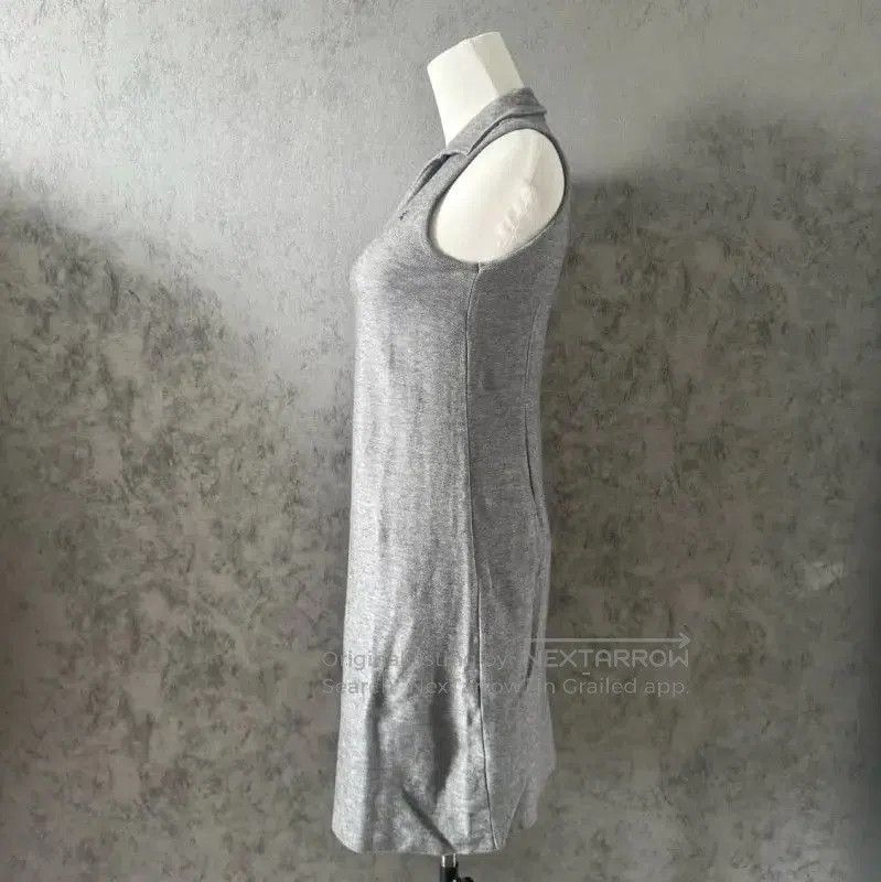 Burberry Burberry Sleeveless Gray Dress for Women. Size M / US 6-8 / IT 42-44 - 4 Thumbnail
