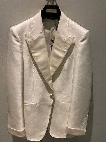 Tom Ford o1w1db10125 JEEPT1 Shelton Jacket in White Size US L / EU 52-54 / 3 - 1 Thumbnail