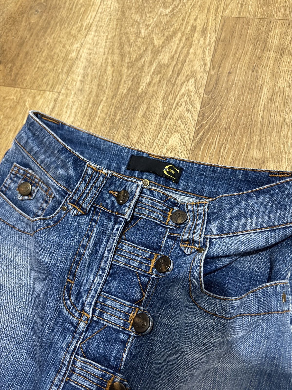 Just Cavalli VINTAGE JUST CAVALLI 2000s MINI DENIM SKIRT Size 26" / US 2 / IT 38 - 3 Thumbnail