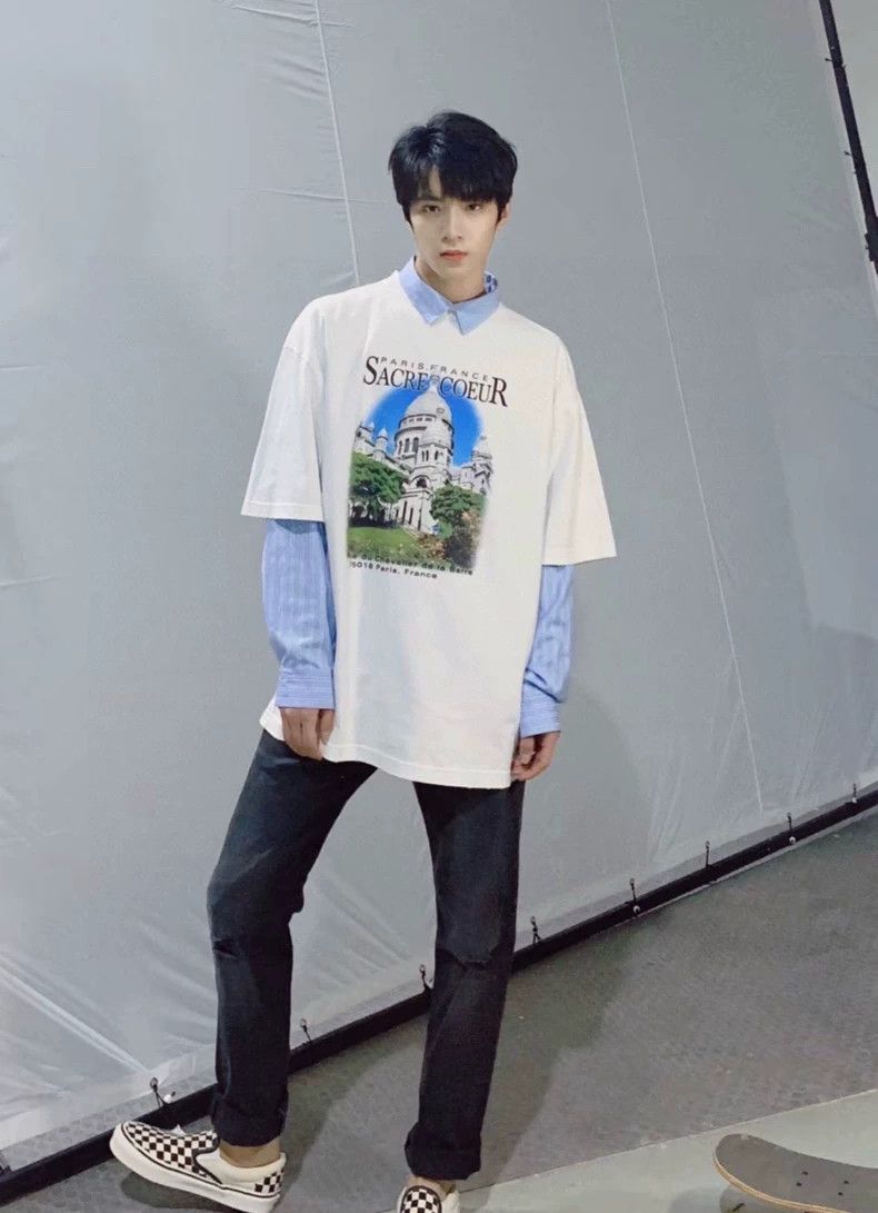 Balenciaga Balenciaga Letter Architecture Printed White Short Sleeve Size US S / EU 44-46 / 1 - 7 Thumbnail