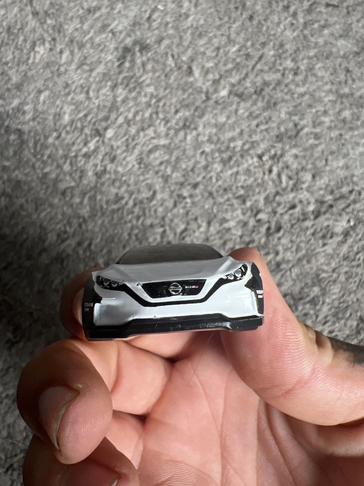 Hypebeast 2020 Mattel Hot Wheels Nissan Leaf Nismo Size ONE SIZE - 4 Thumbnail