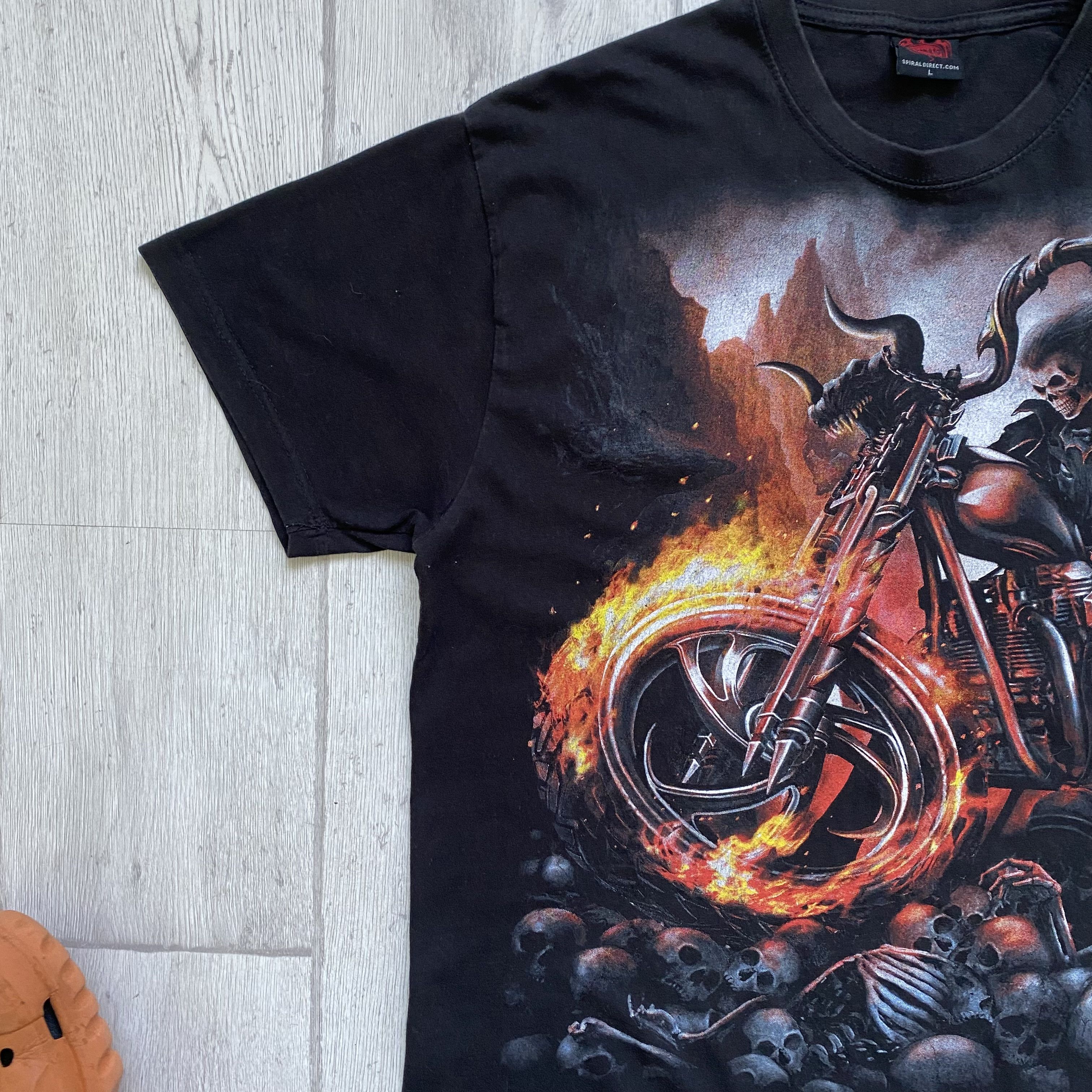 Harley Davidson 💀 Vintage Horror Skeleton Biker tee Harley Davidson vibe Size US M / EU 48-50 / 2 - 6 Thumbnail