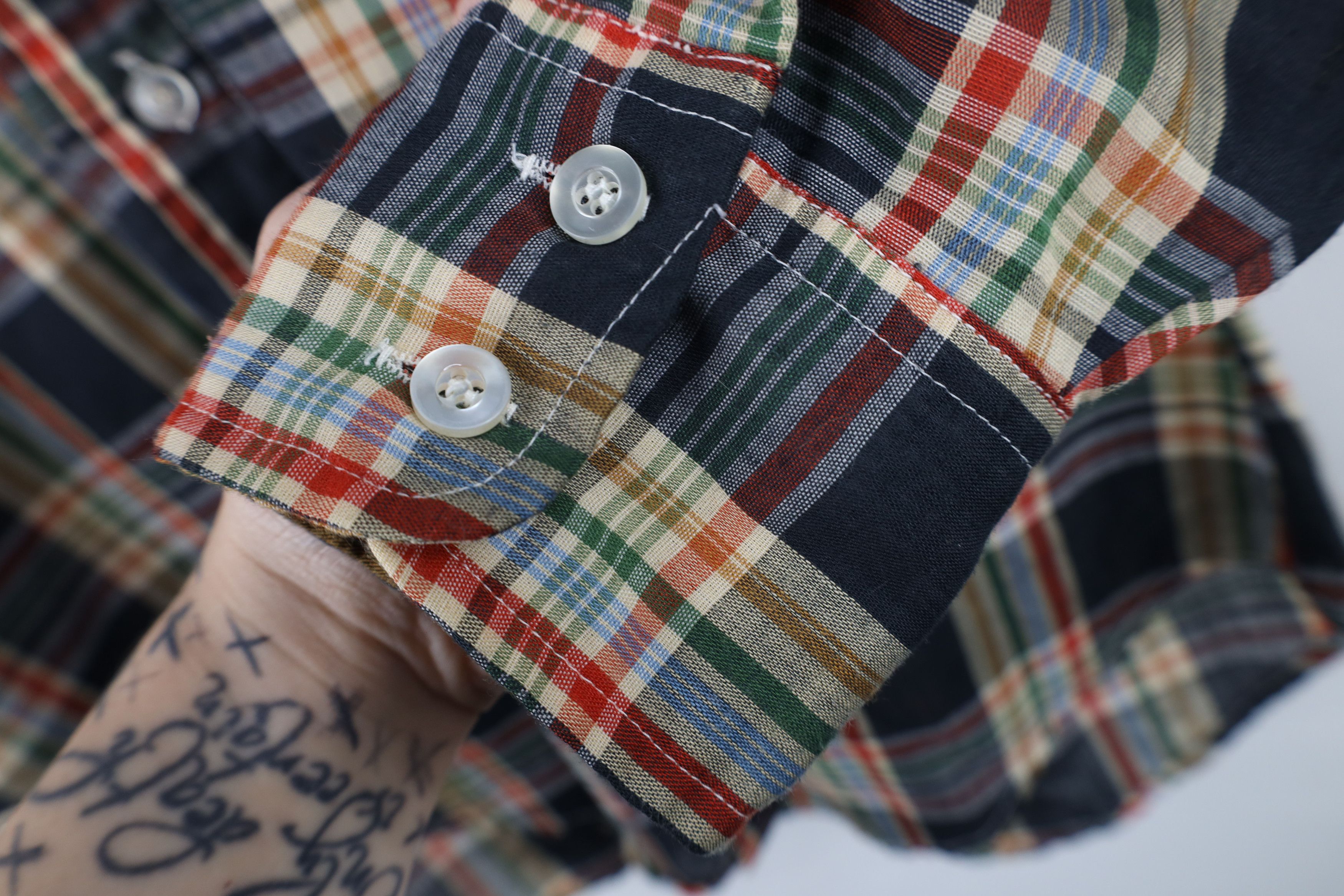 Levi's Vintage 70s Levis Rainbow Collared Button Shirt USA Size US S / EU 44-46 / 1 - 7 Thumbnail