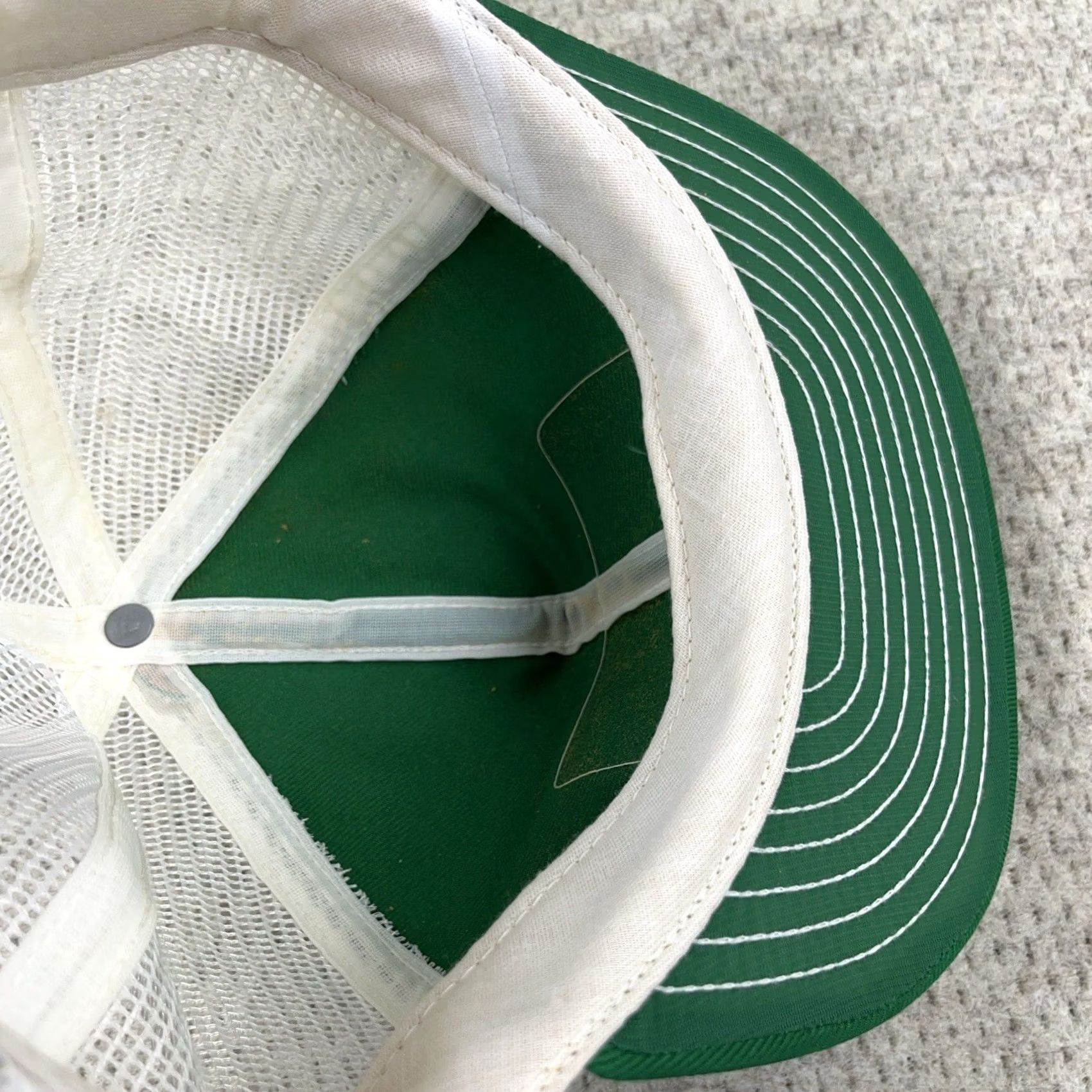Vintage VINTAGE Louisville MFG Trucker Hat Cap USA 80s Farm Seed Patch Vertagreen Green Adult Mens One Size Size ONE SIZE - 5 Thumbnail