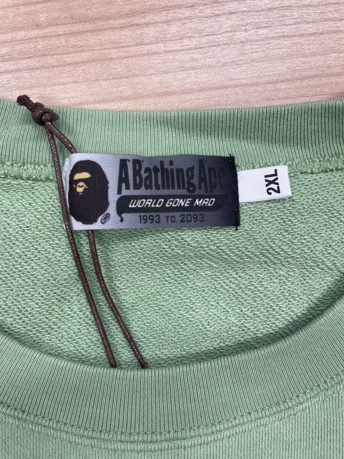 Bape BAPE COLLEGE GRADATION S/S SWEAT CREWNECK Size US XXL / EU 58 / 5 - 7 Thumbnail