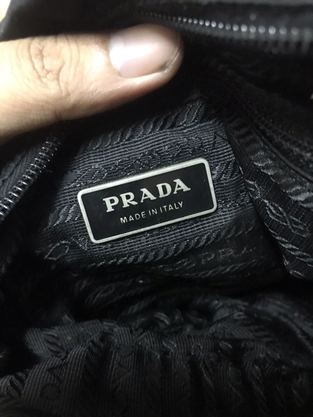 Prada Authentic Prada Black Shoulder Size ONE SIZE - 9 Thumbnail