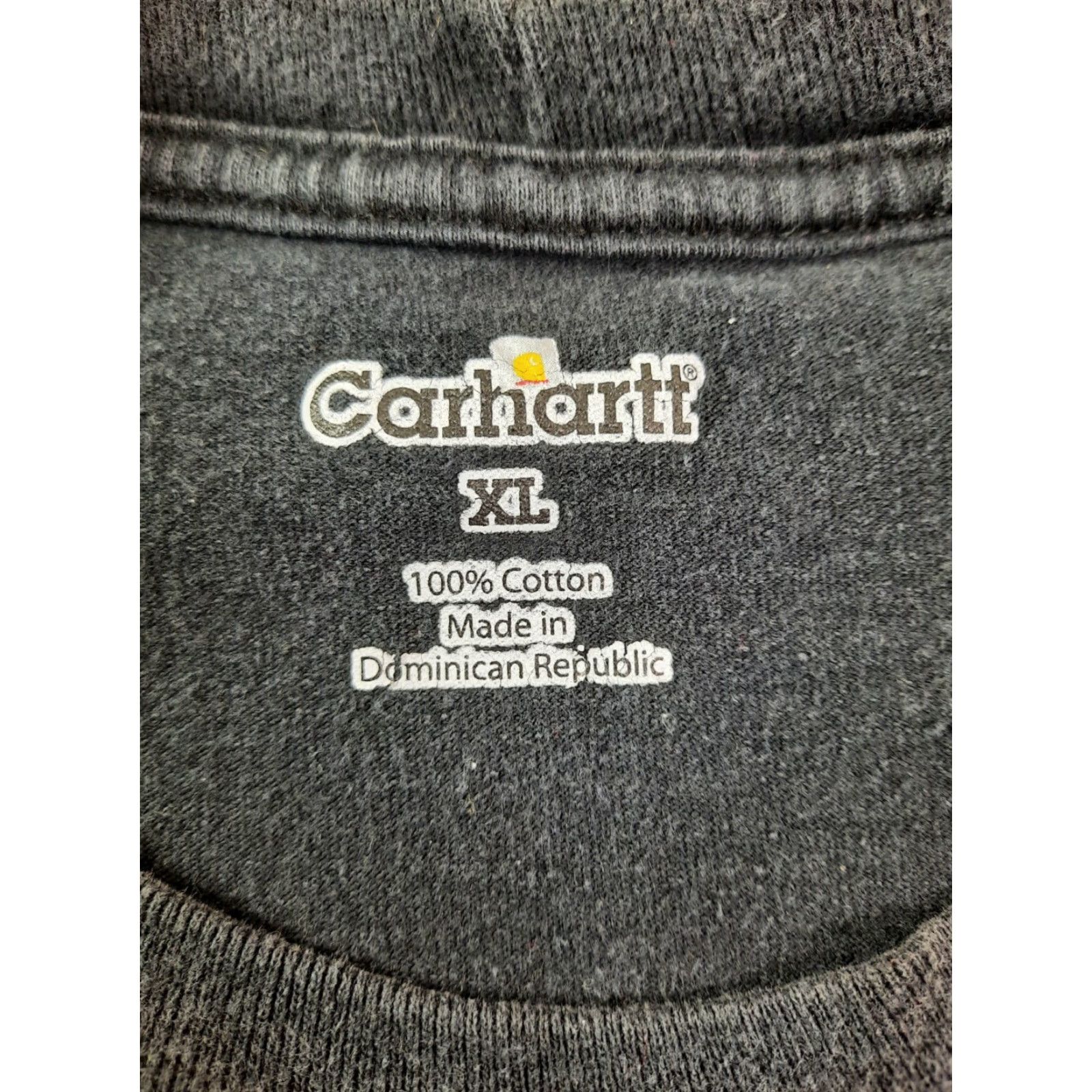 Carhartt VINTAGE Carhartt K87BLK Black Mens XL Crew Neck Work Tee T4S Size US XL / EU 56 / 4 - 2 Thumbnail
