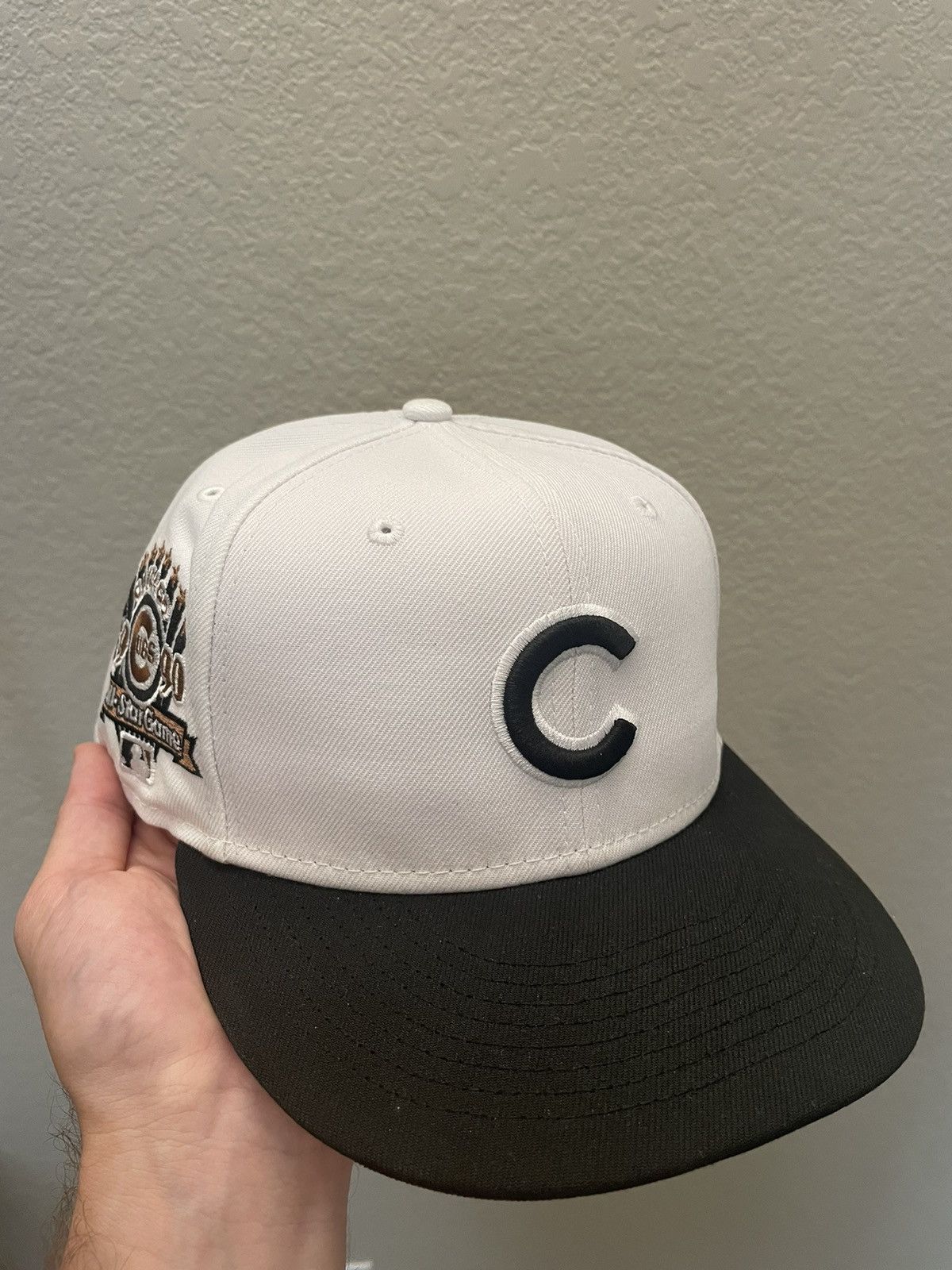 Lids Lids Exclusive Cookies n’ Cream Cubs Fitted 7 5/8 Size ONE SIZE - 1 Thumbnail