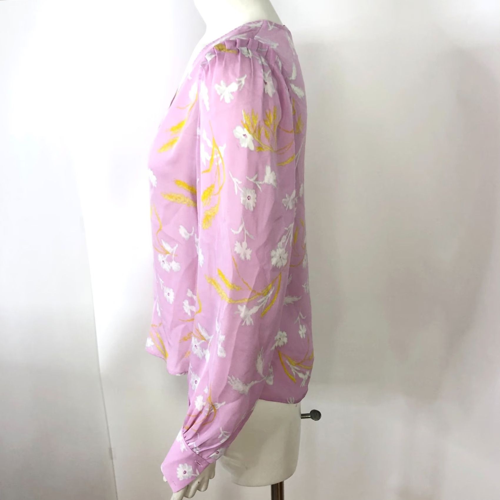 Joie Joie XS 100% Silk Womens Pullover Top Blouse All Over Print Motif Pink MINT Nike? Size XS / US 0-2 / IT 36-38 - 2 Thumbnail