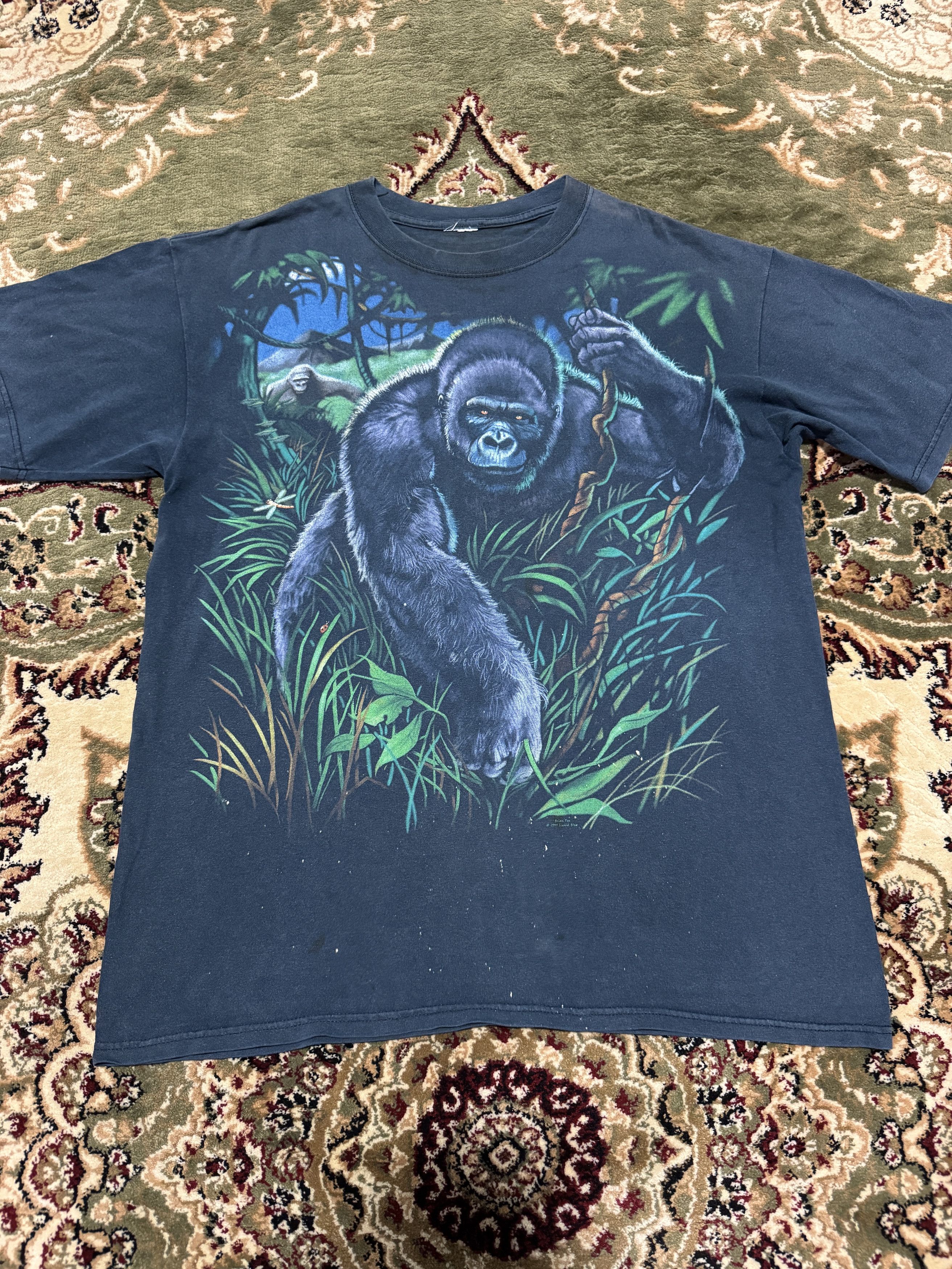 Liquid Blue × Vintage Vintage 94 Liquid Blue OVP Gorilla In The Jungle T shirt Size US L / EU 52-54 / 3 - 1 Thumbnail