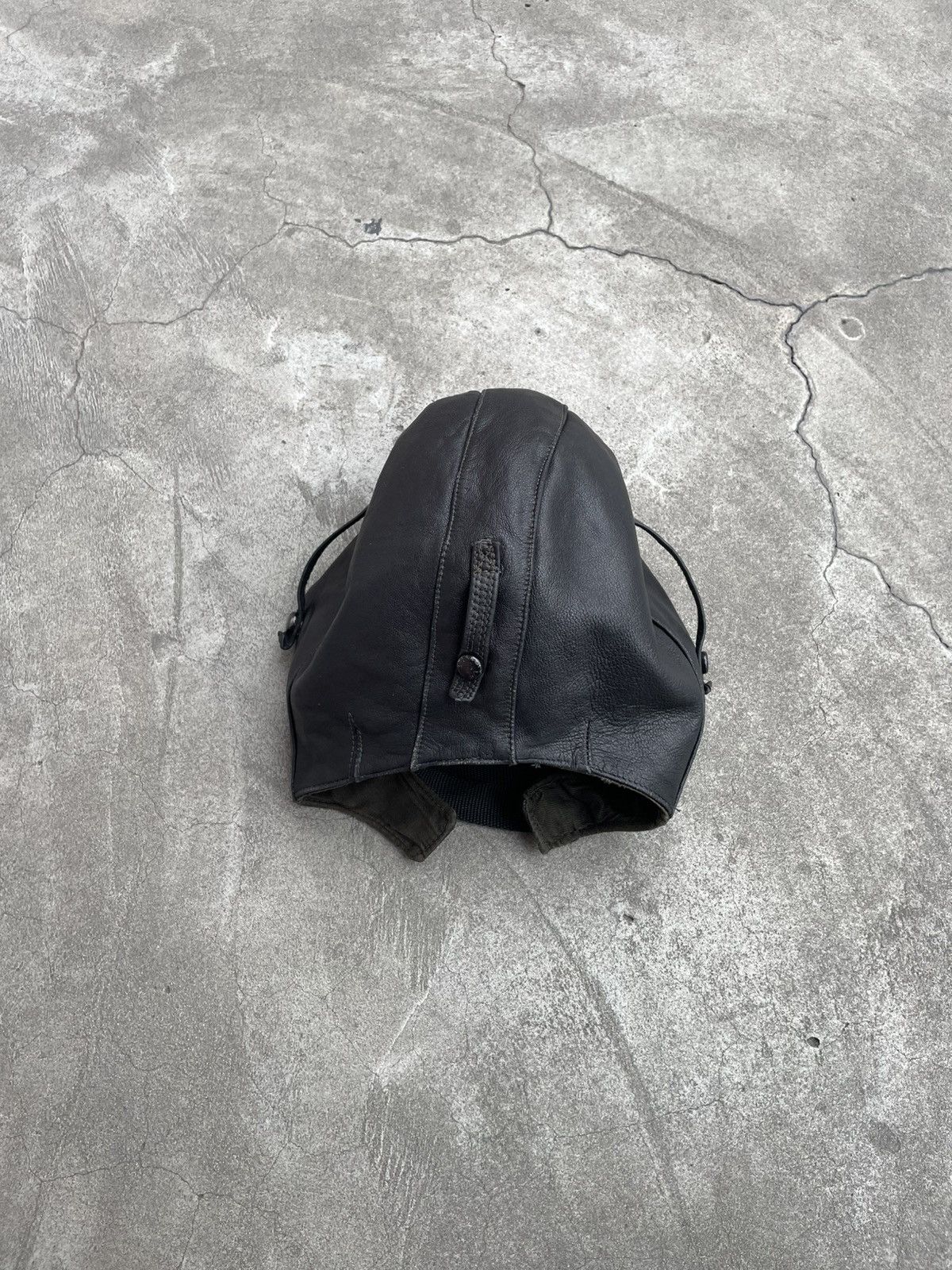 Vintage 1979 Parachute Tester’s Helmet in Leather, Ukrainian SSR Size ONE SIZE - 2 Thumbnail