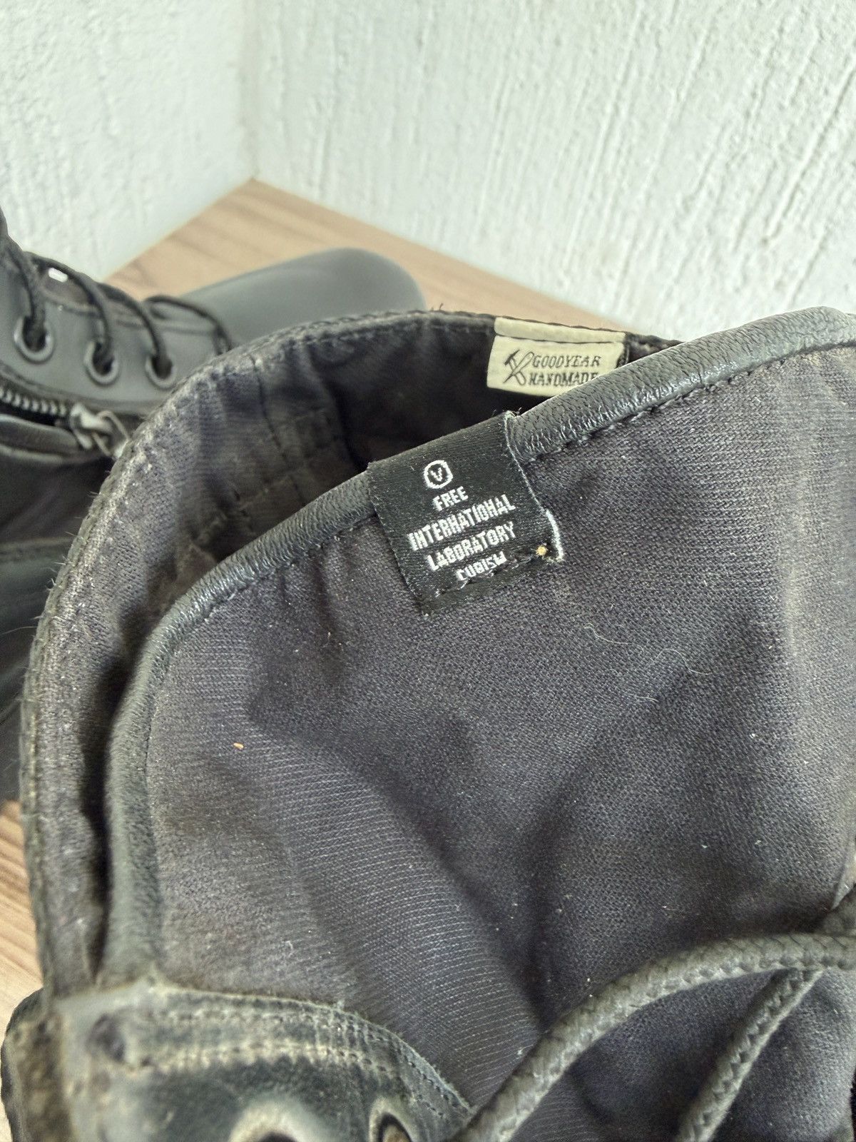 Visvim Aw 11 7 holes ‘73 folk boots Size US 10 / EU 43 - 17 Thumbnail