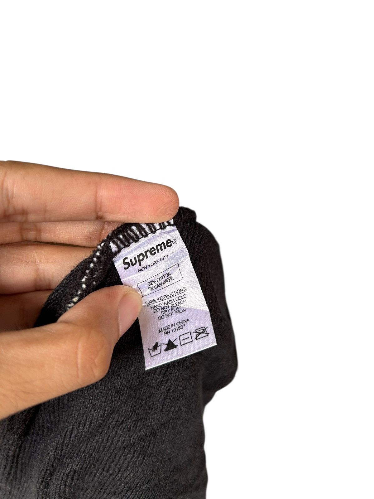 Supreme Supreme Big Logo Sunfaded Dirty Beanie Hats Size ONE SIZE - 12 Thumbnail