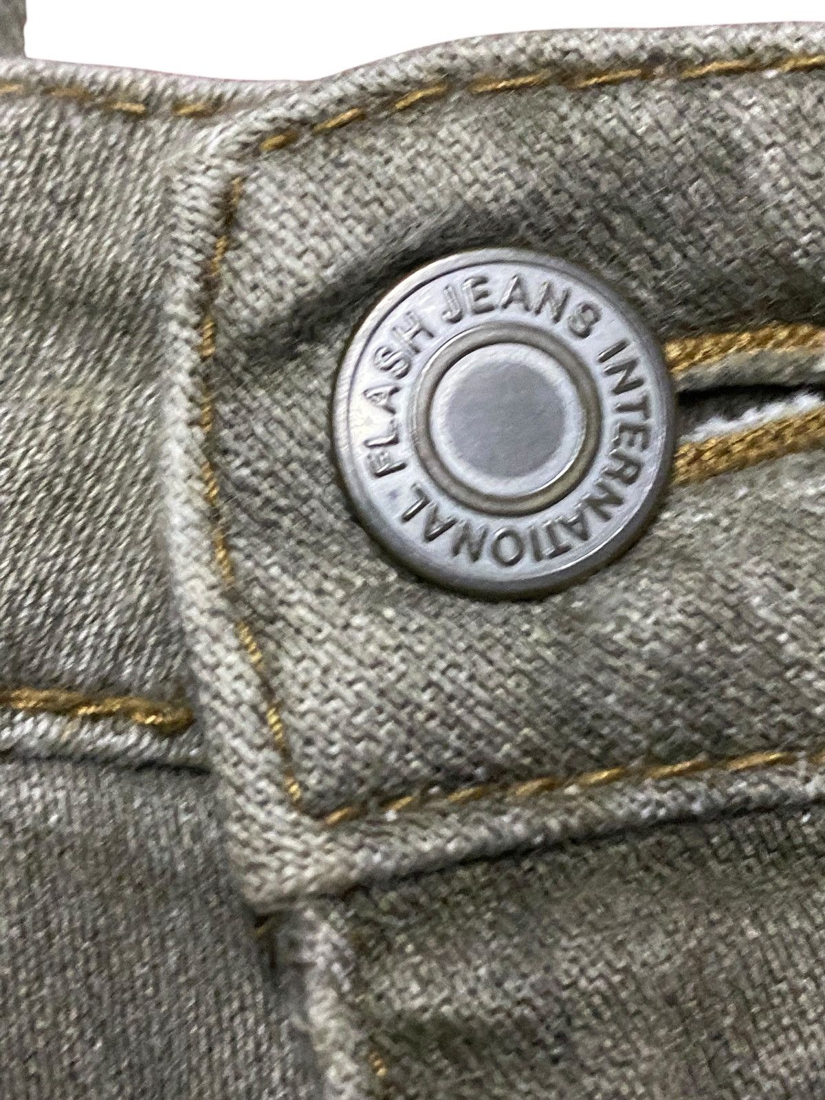 Japanese Brand Vintage Japanese Brand Flash Little Bootcut Jeans Size 26" / US 2 / IT 38 - 8 Thumbnail