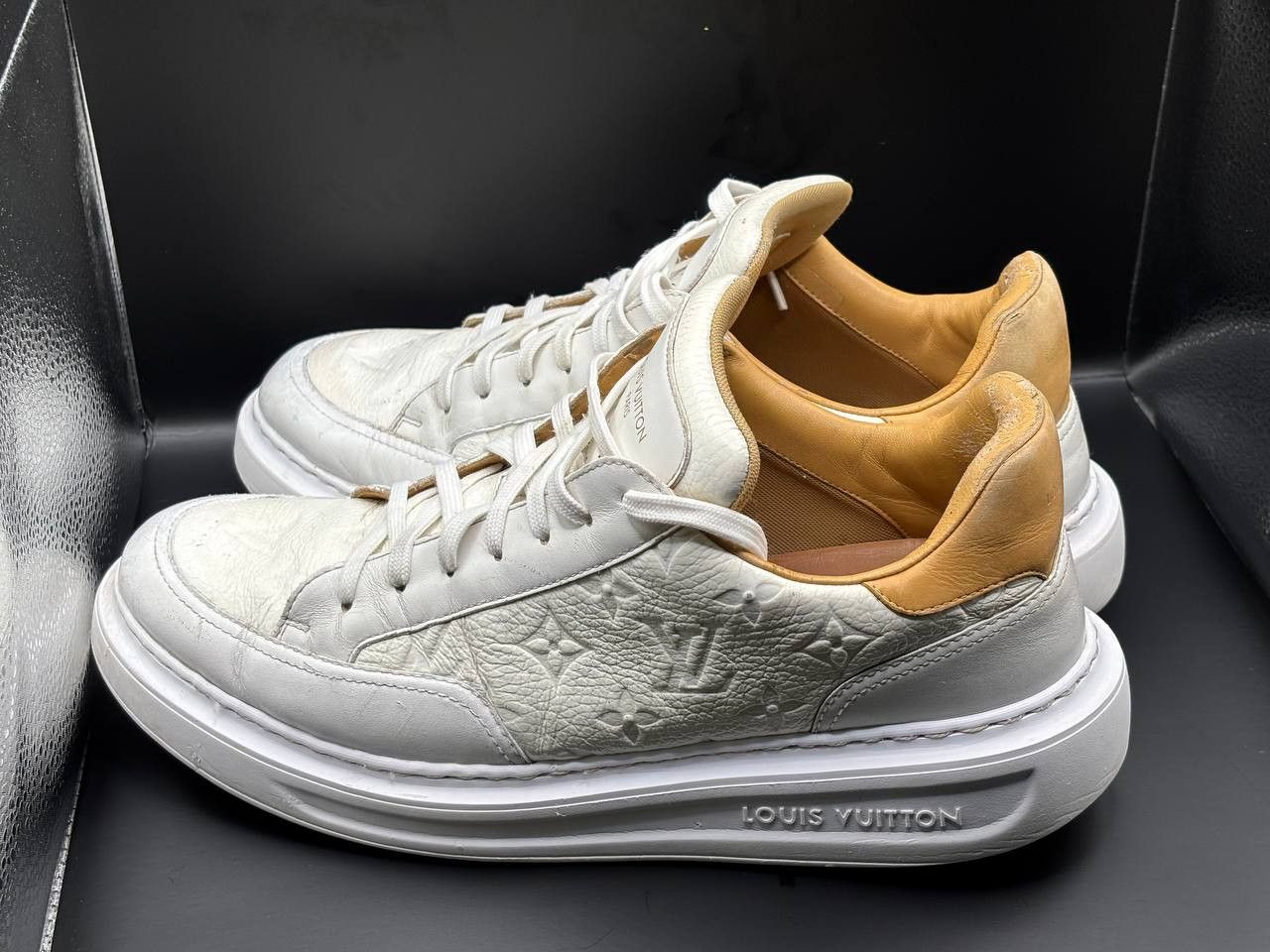 Louis Vuitton Louis Vuitton Beverly Hills Monogram Sneakers White LV 8.5 Size US 9.5 / EU 42-43 - 2 Thumbnail