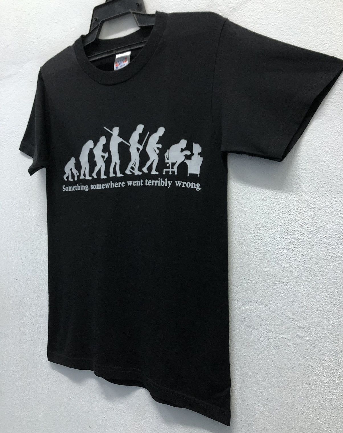 Vintage Vintage Something, Somewhere Went Terribly Wrong T-Shirt Size US M / EU 48-50 / 2 - 6 Thumbnail