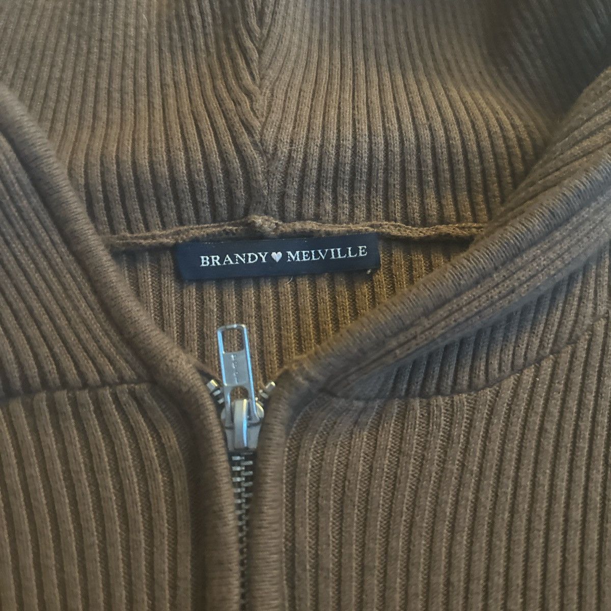 Brandy Melville Brandy Melville Cropped Hoodie Size S / US 4 / IT 40 - 2 Thumbnail