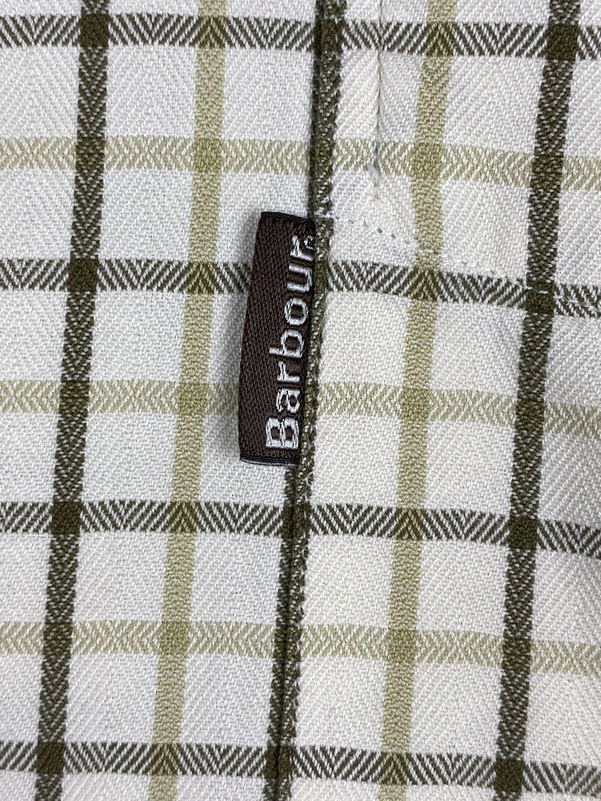 Barbour Vintage Barbour Button Up Shirt Size M Size US M / EU 48-50 / 2 - 8 Thumbnail