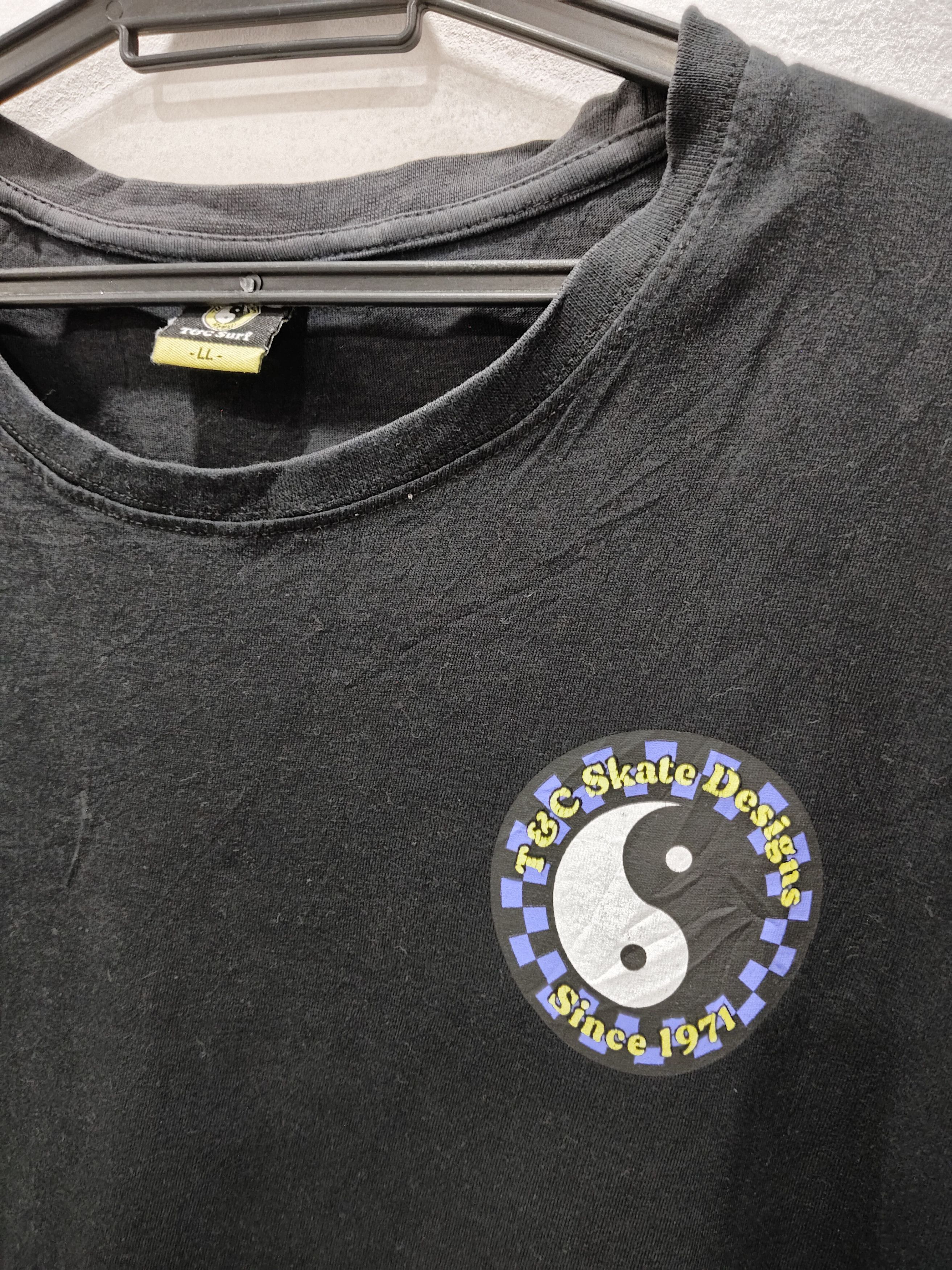 Vintage T&C Surf Big Logo Tshirt Size US L / EU 52-54 / 3 - 4 Thumbnail