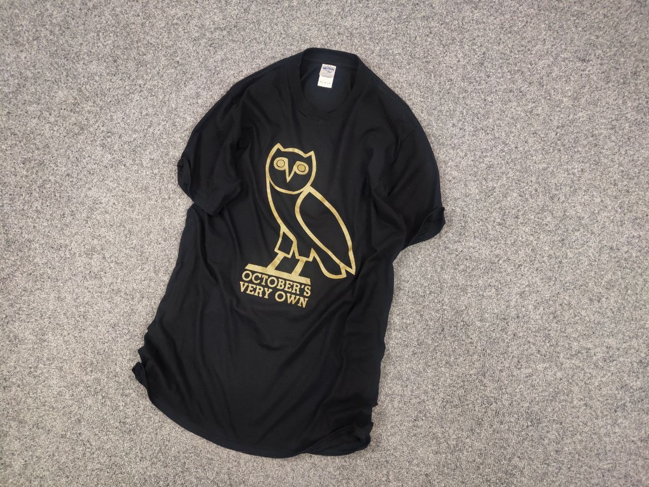 October's Very Own October's Very Own x Drake Black Gold Logo shirt tee Size US M / EU 48-50 / 2 - 3 Thumbnail