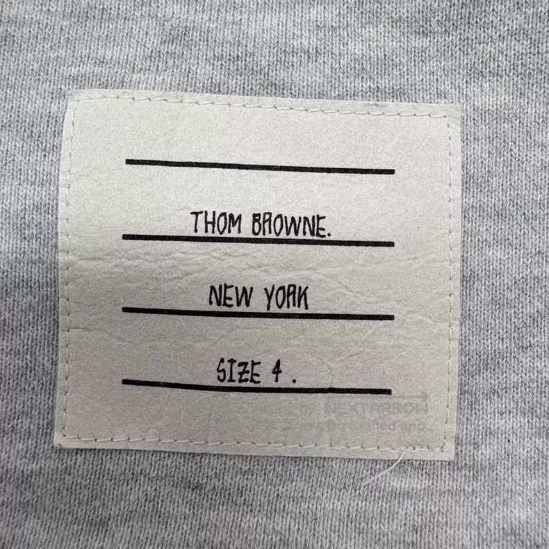 Thom Browne Thom Browne size 4 Gray four-striped trousers Size US 32 / EU 48 - 4 Thumbnail