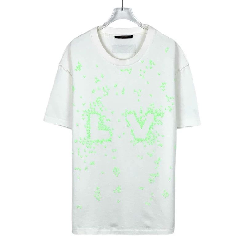 Louis Vuitton Louis Vuitton White monogrammed embroidered cotton crew ne Size US XXL / EU 58 / 5 - 1 Thumbnail