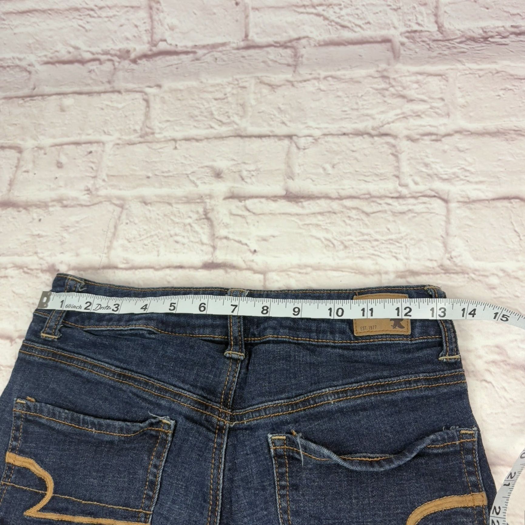 American Eagle Outfitters American Eagle Womens Denim Cut-off Shorts Dark Wash Mid Rise Size 4 Stretched Size 27" / US 4 / IT 40 - 7 Thumbnail