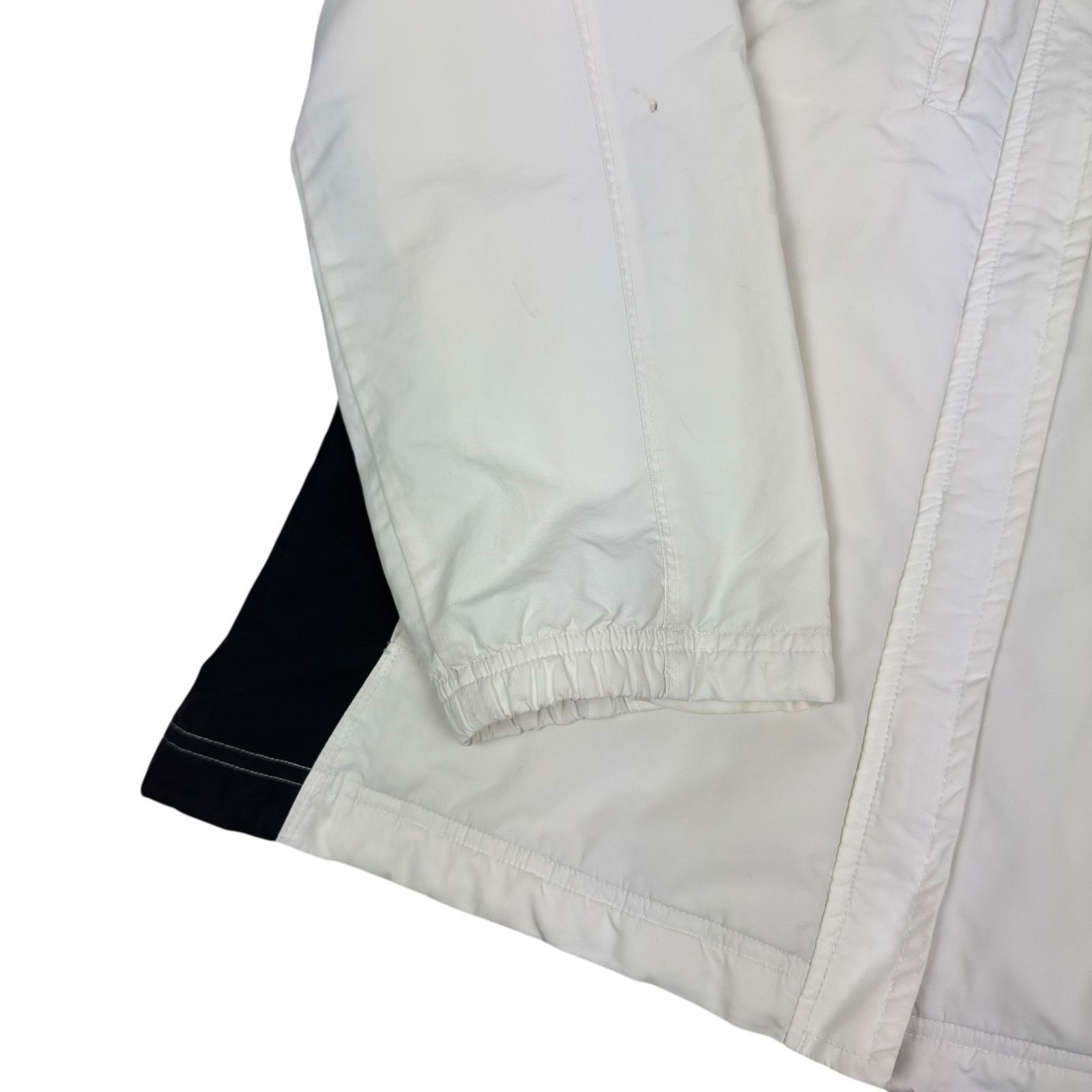 Nike Nike Womens White Swoosh Full Zip Windbreaker Jacket S (4-6) Size S / US 4 / IT 40 - 9 Thumbnail