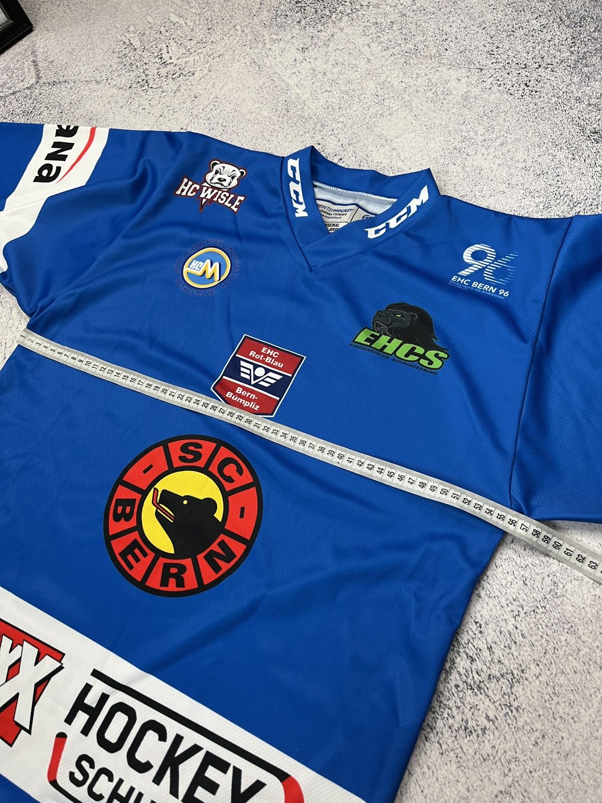 NHL SC Bern Ice Hockey Jersey CCM Rare Size US S / EU 44-46 / 1 - 9 Thumbnail