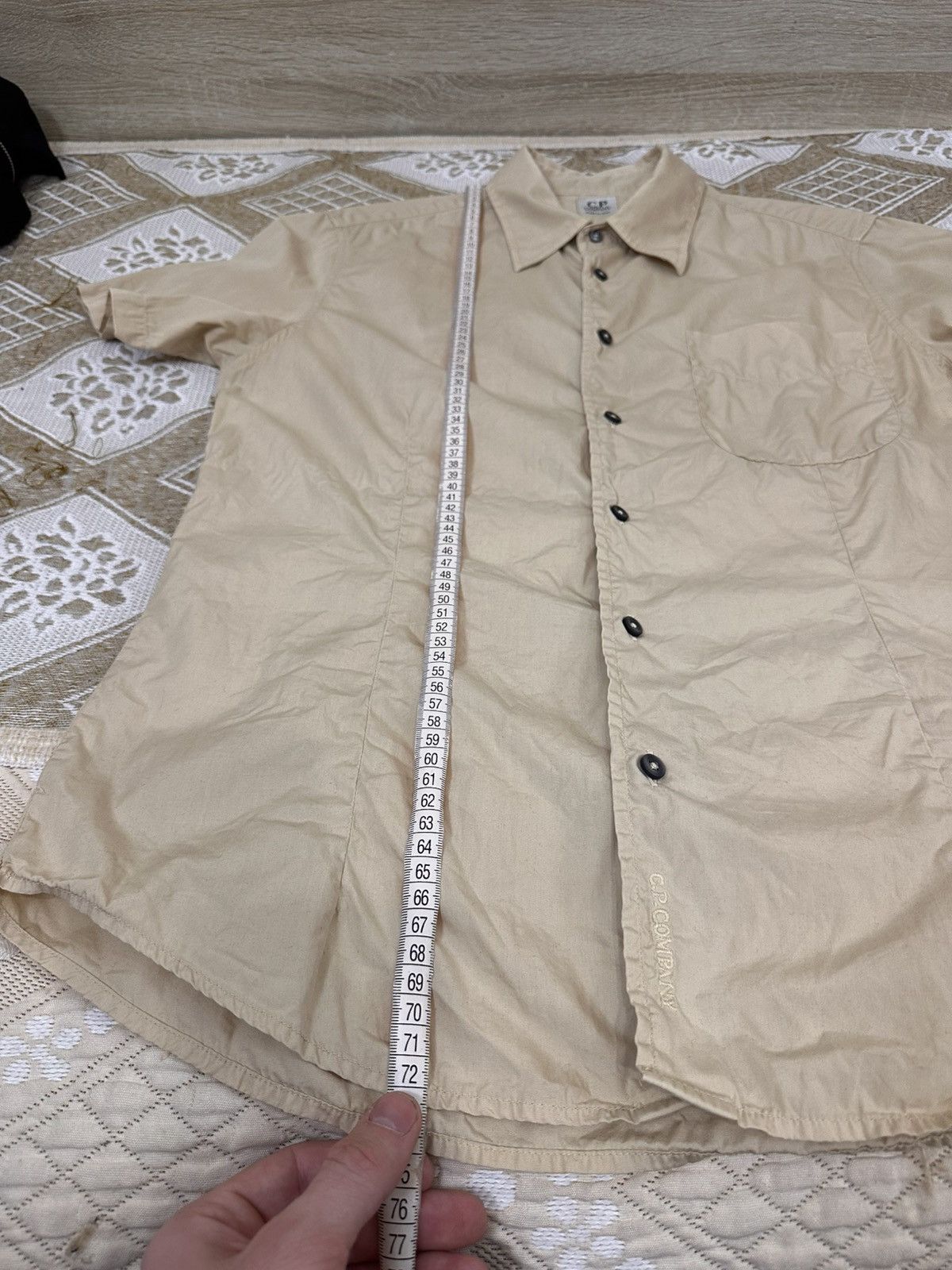 C.P. Company 🔥 90s C.P. Company Button Up Logo Shirt Beige Vintage Size US M / EU 48-50 / 2 - 12 Thumbnail