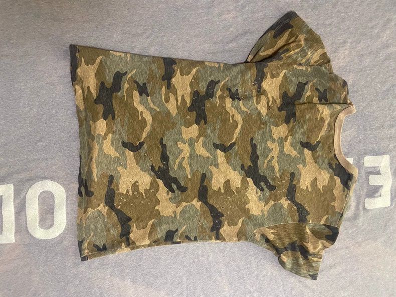 Amiri Amiri Camouflage Short Sleeve Size US S / EU 44-46 / 1 - 6 Thumbnail