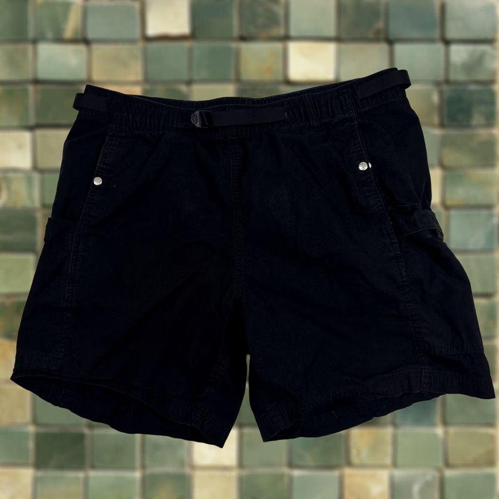 The North Face The North Face Hiking Shorts Men’s Large Black Built In Belt Snap Pockets Cargo Pockets Mens L Black Size US 33 - 1 Thumbnail