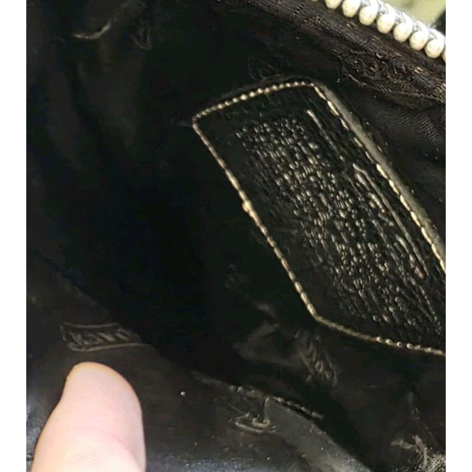Coach VINTAGE COACH Swingpack Crossbody Purse Black/Beige Bag Women Small Adjustable Strap Crossbody Zip Pockets Logo Pattern 9x7.5x0.5in Size ONE SIZE - 3 Thumbnail